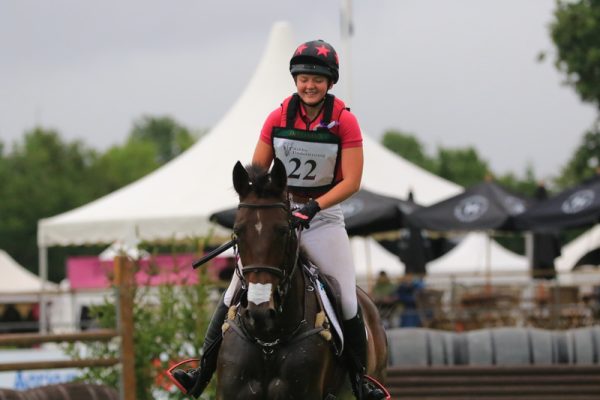 Ellie & Daisy go clear at Hickstead!